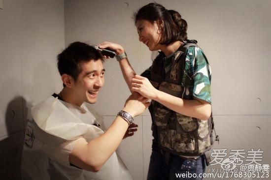 贾静雯丈夫修杰楷33岁了为什么还要入伍服军役?