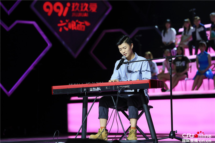 《加油!美少女》赵天舒余潘辰个性风格吸粉无数